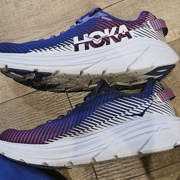 Hoka one one shoes size 6.5 - Picture 6 of 6